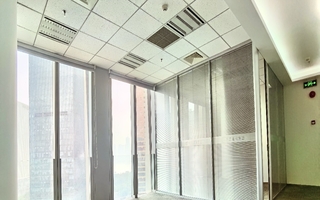来福士广场出租-246.49m²-精装修